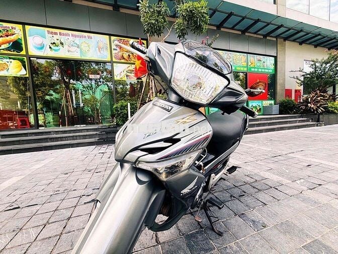 Honda Future X 2011 Xám 60 vạn