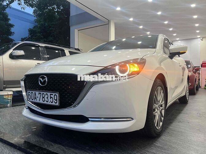 Mazda Mazda 2 Luxury 2020 Trắng 57.000 km