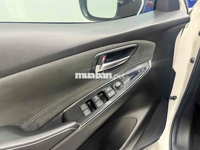 Mazda Mazda 2 Luxury 2020 Trắng 57.000 km