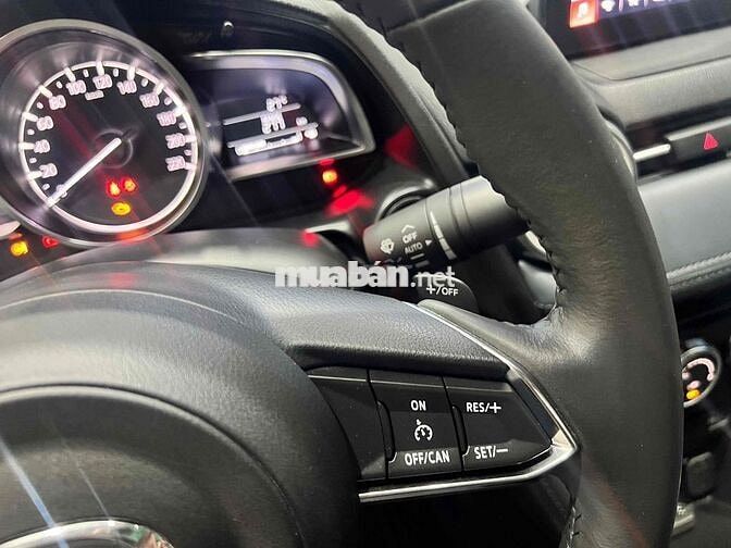 Mazda Mazda 2 Luxury 2020 Trắng 57.000 km