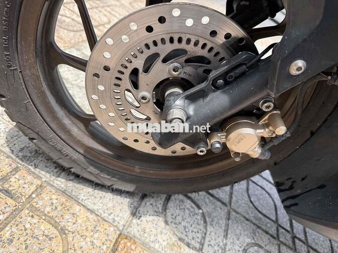 Honda Vario 160 ABS 8/2022 bst chính chủ
