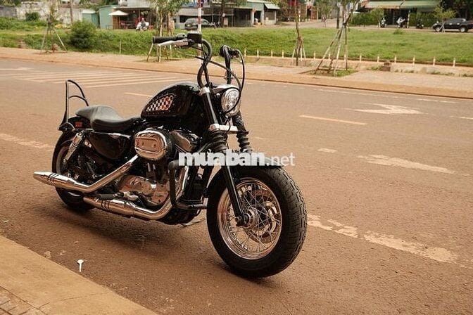 Harley Davidson 883 Superlow 2014 Đen Bobber Mỹ