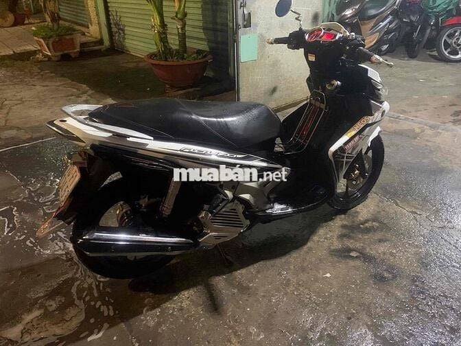 Yamaha Nouvo 5 2014 Trắng Đen