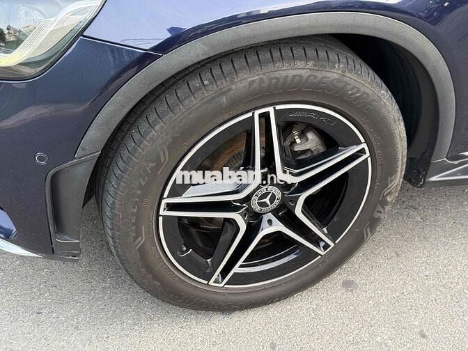 Mercedes-Benz GLC 300 2021 V1 Xanh cavansite
