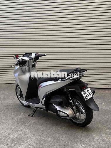Honda SH Bạc