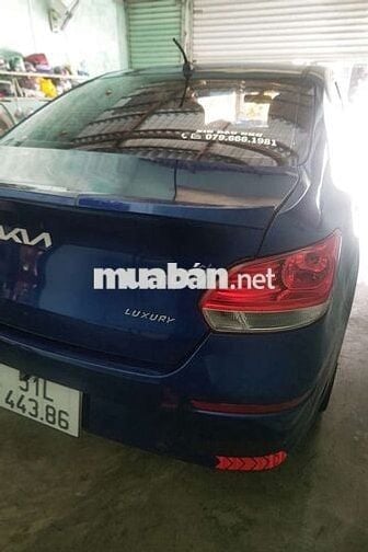 Kia Soluto Luxury 2022 Xanh 5 chỗ
