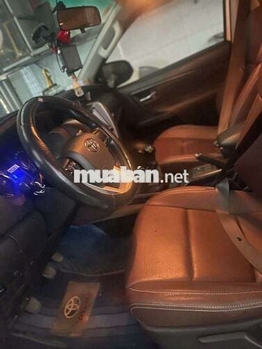 Toyota Fortuner 2018 Dầu Sàn Trắng 194515 km