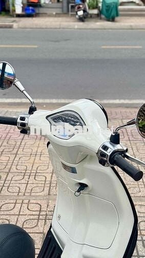 Piaggio Vespa Primavera 2014 Trắng Bs Đẹp ( 9Chủ )