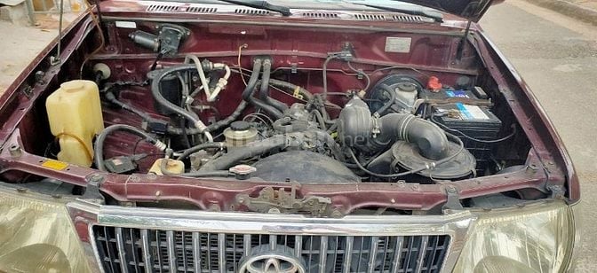 Gia đình không có sử dụng nên cần bán một chiếc xe Toyota Zace 