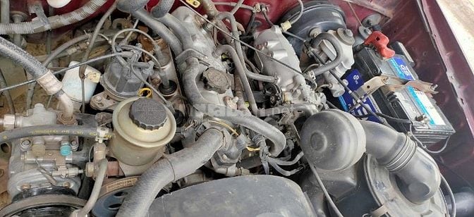 Gia đình không có sử dụng nên cần bán một chiếc xe Toyota Zace 