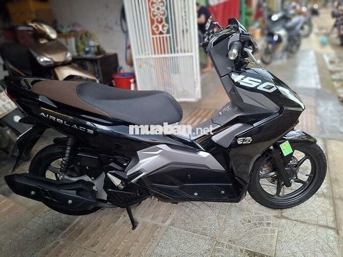 Honda Air Blade 150 Đen Bóng. Dk 2022. Biển 43
