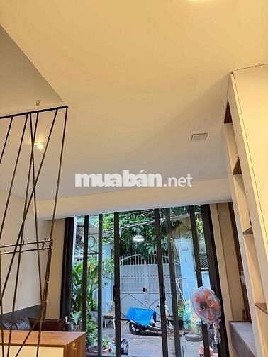thu hút:  🏡 Nhà đẹp Full nội thất | 4PN | Hẻm xe hơi | Gần Q1 & Phú Mỹ