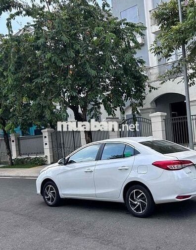 Toyota Vios 2022 1.5 MT Số sàn Trắng