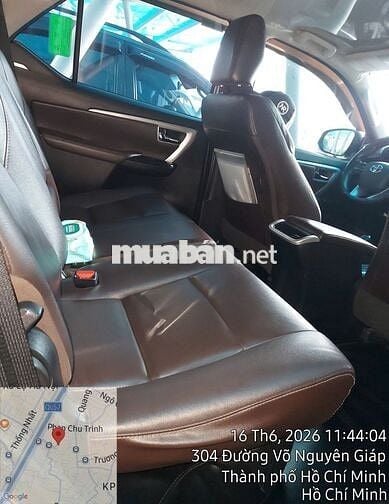 Toyota Fortuner 2020 2.7 AT 4x2 Bạc 7 chỗ