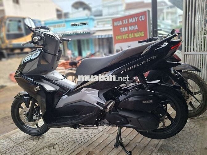 Honda Air Blade 150 Đen Bóng. Dk 2022. Biển 43
