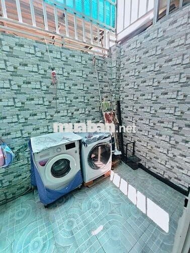 cần bán nhà đã có thu nhập hàng tháng sẵn