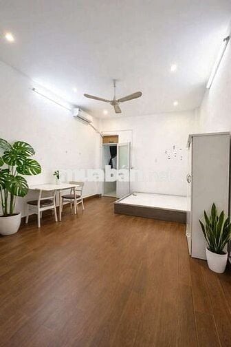 cho thuê trệt cấpb4 full nội thất 