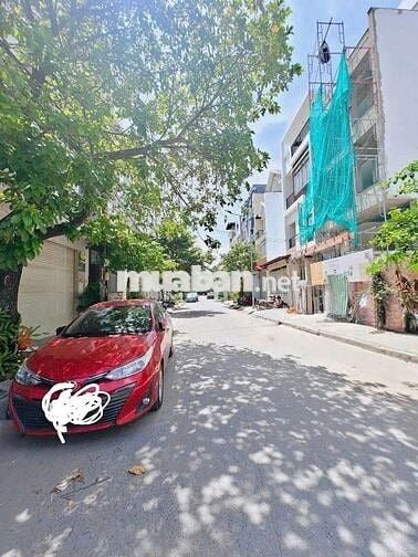cần bán nhà đã có thu nhập hàng tháng sẵn