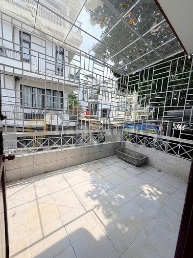SIÊU PHẨM- NHÀ MẶT TIỀN 3 TẦNG KD TỐT - GẦN VINCOM THỦ ĐỨC VÕ VĂN NGÂN