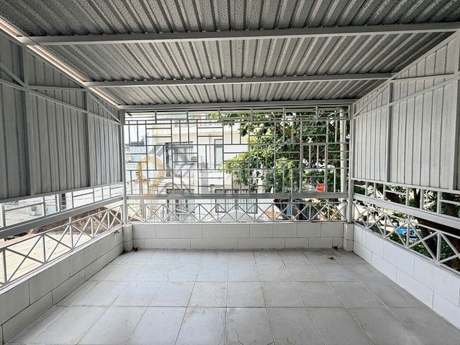 SIÊU PHẨM- NHÀ MẶT TIỀN 3 TẦNG KD TỐT - GẦN VINCOM THỦ ĐỨC VÕ VĂN NGÂN