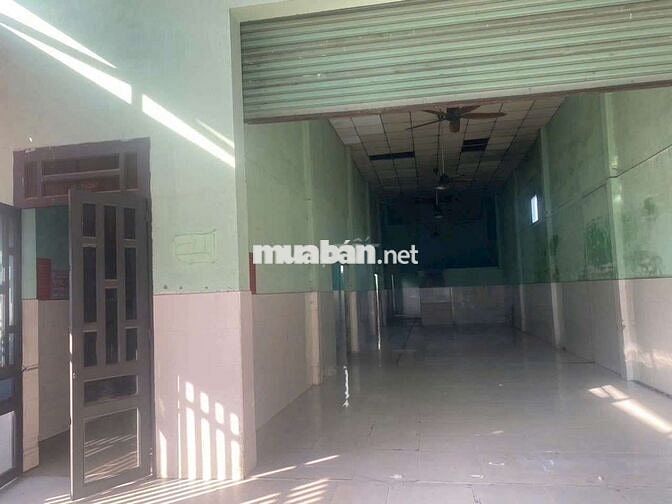 Kho Dĩ An gần ngã tư Chiêu Liêu 350m²/16tr sẵn 3fa văn phòng làm việc