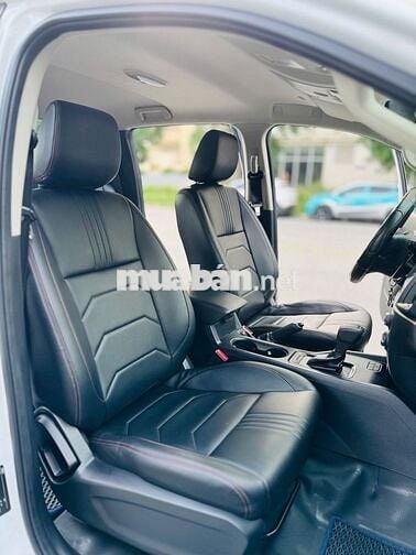 Ford Ranger XLS AT 2022 Trắng 20.000 km