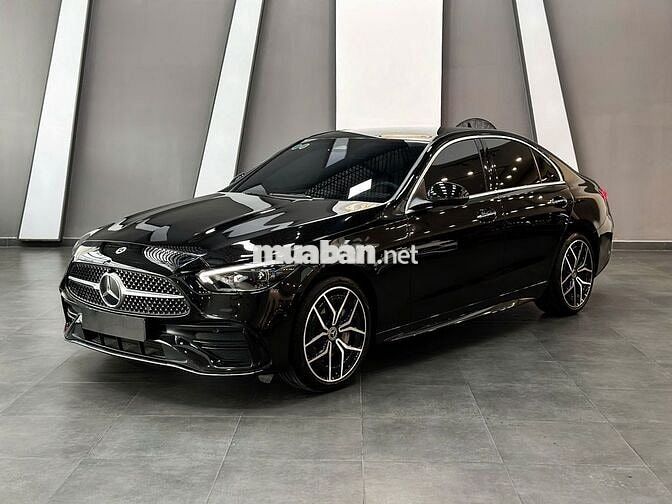 Mercedes C300 AMG 2022 Đen 29.000km