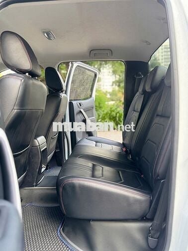 Ford Ranger XLS AT 2022 Trắng 20.000 km