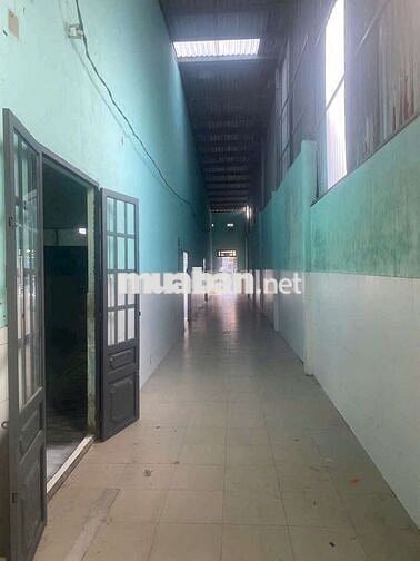 Kho Dĩ An gần ngã tư Chiêu Liêu 350m²/16tr sẵn 3fa văn phòng làm việc