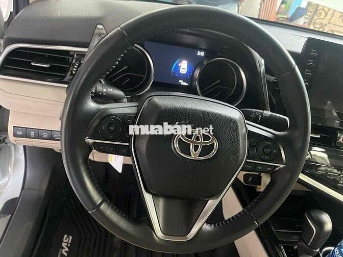 Toyota Camry 2022 2.5 HEV Hybrid Trắng