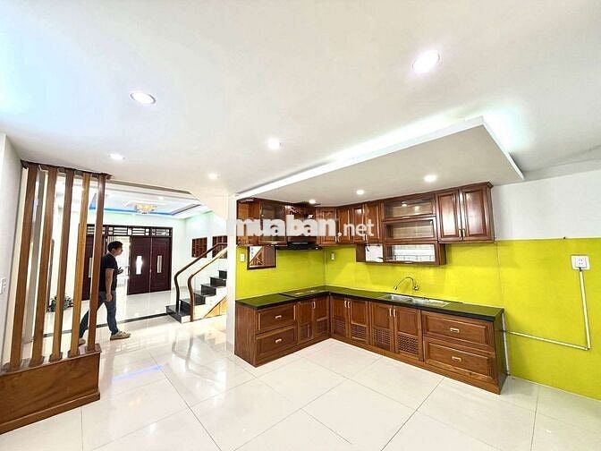 cho thuê nhà đường 7.5m Lý Nhân Tông
