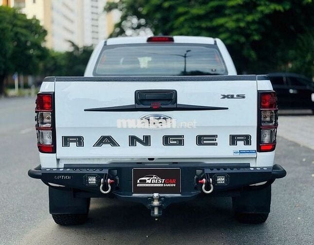Ford Ranger XLS AT 2022 Trắng 20.000 km