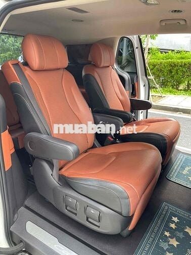KIA CARNIVAL 2.2D PRENIUM 2024 Trắng 67.000 km