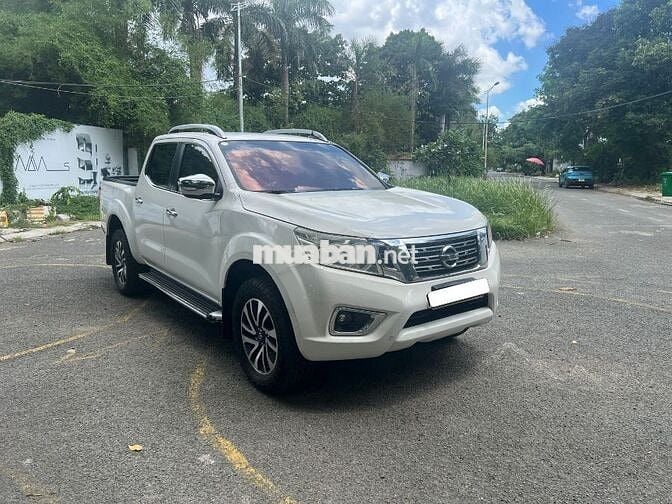 Nissan Navara VL 2015 Số tự động Trắng