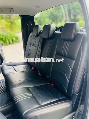 Ford Ranger XLS AT 2022 Trắng 20.000 km