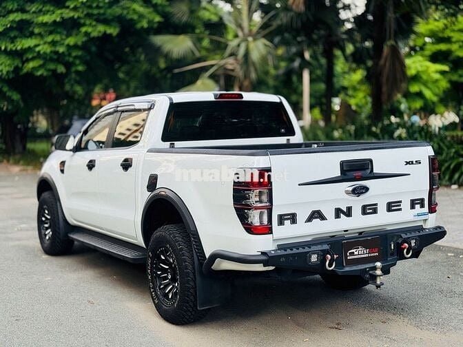 Ford Ranger XLS AT 2022 Trắng 20.000 km