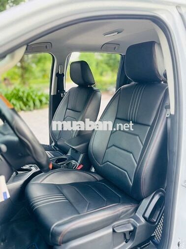 Ford Ranger XLS AT 2022 Trắng 20.000 km