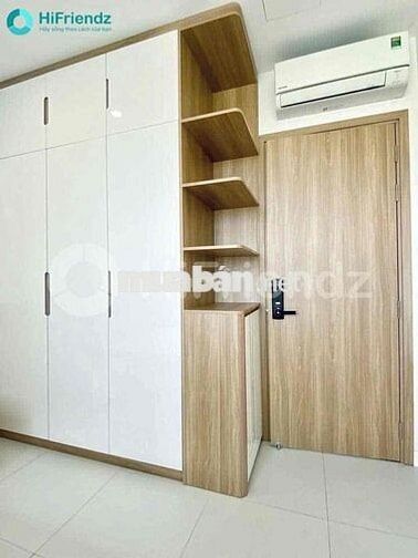 STUDIO MỚI XÂY FULL NỘI THẤT SIÊU XỊN - cửa sổ trời - siêu thoáng mát