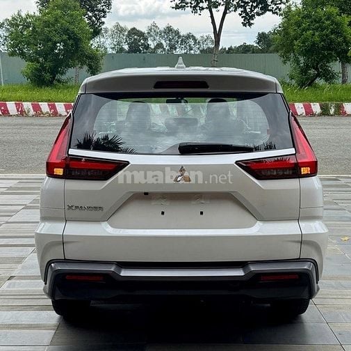 Xpander Premium giảm giá cực sâu tháng 6
