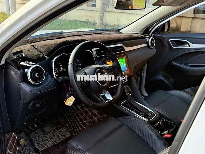 MG ZS - STD 2025 new