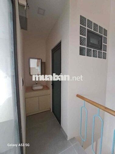 NHÀ NGUYÊN CĂN 1 TRỆT 2 LẦU CÓ SÂN THƯỢNG BÃI ĐẬU OTO, HẺM OTO