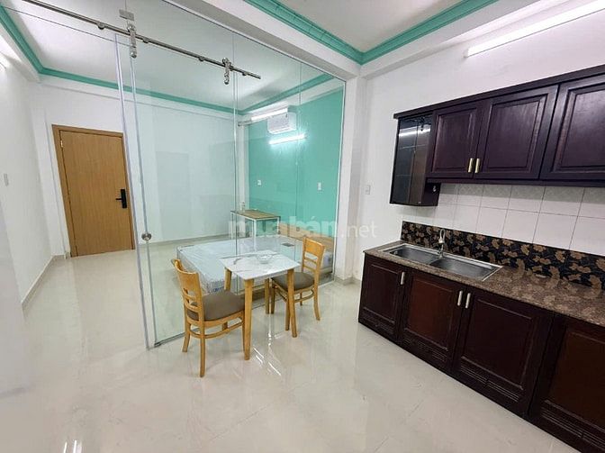 Căn hộ 1Pn tách bếp mới, cao cấp tại 68/ Thích Quảng Đức, PN