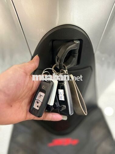 SH160ABS2025 mix bạc đen Sporty 1 chủ từ mới