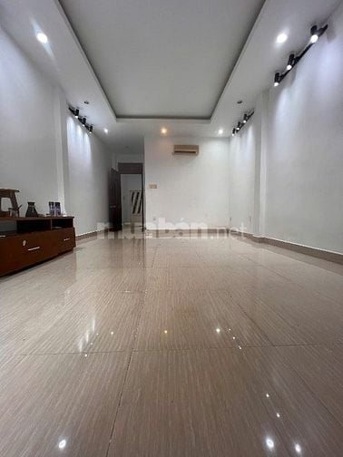 Nhà nguyên căn Quận 10 cho thuê mới đẹp 1 trệt 4 lầu 4,2x12m