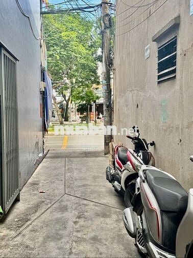 BÁN NHÀ KÊNH NƯỚC ĐEN BHH BÌNH TÂN 4 TẦNG – 35M² - 4PN 3WC – 3,35T