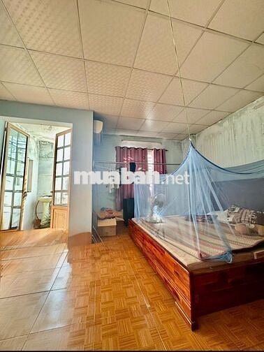 BÁN NHÀ KÊNH NƯỚC ĐEN BHH BÌNH TÂN 4 TẦNG – 35M² - 4PN 3WC – 3,35T
