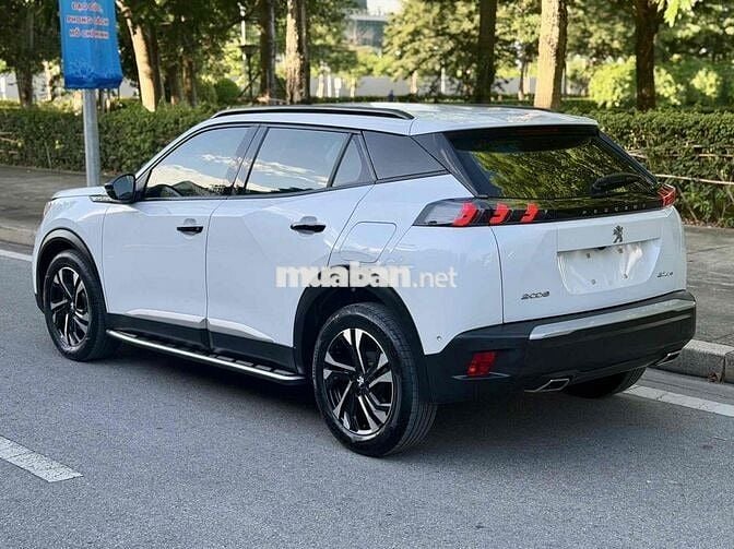 Peugeot 2008 GT Line 1.2 AT 2022 đẹp xuất sắc