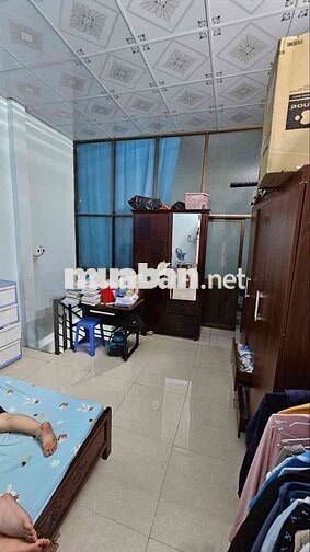 Bán nhà Tân Hương, 4m x 9m, hẻm xe hơi, sát mặt tiền, hơn 3 tỷ xíu TL