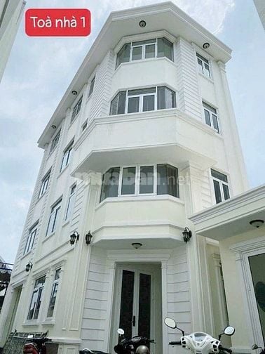 Biệt thự mặt tiền đường 30/4 VŨNG TÀU 10m x 60m 4 tầng 28.5 tỷ 