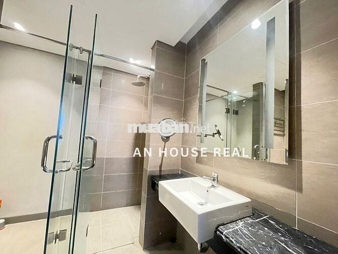 DA NANG APARTMENT FOR RENT, NEAR MY KHE BEACH - 1 BED 20 M